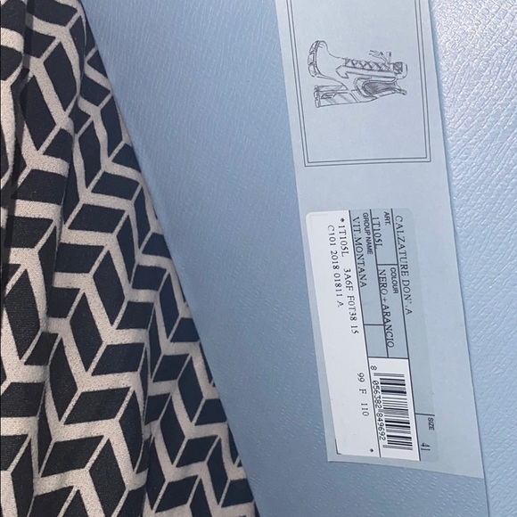 Prada women’s booties - Picture 4 of 4